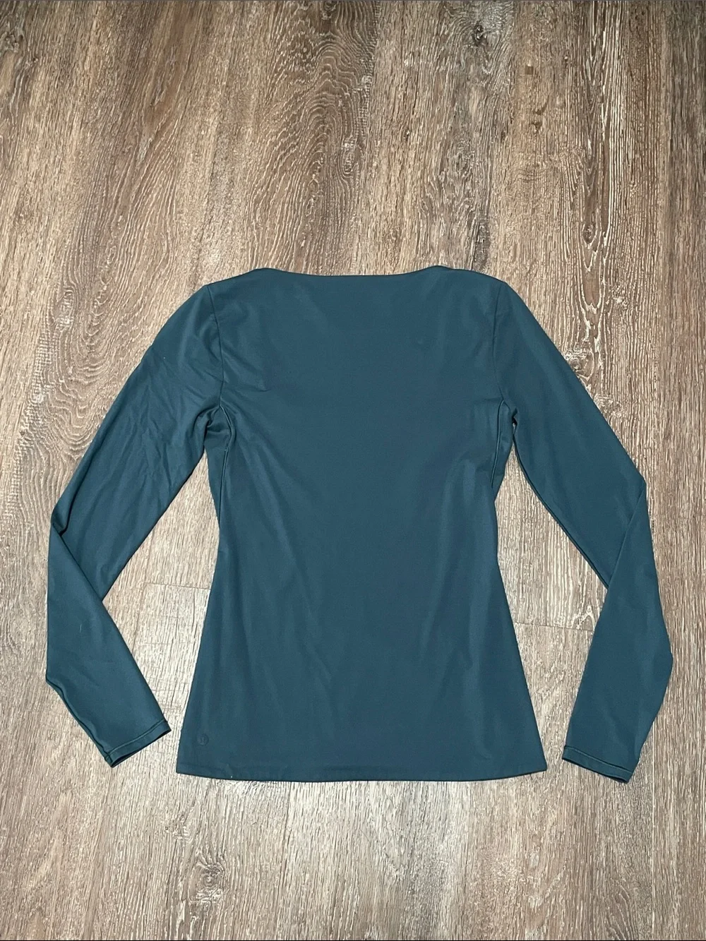 NWOT/NWT Lululemon Matching Indochine Blue Set. Size Top S/Bottom 8